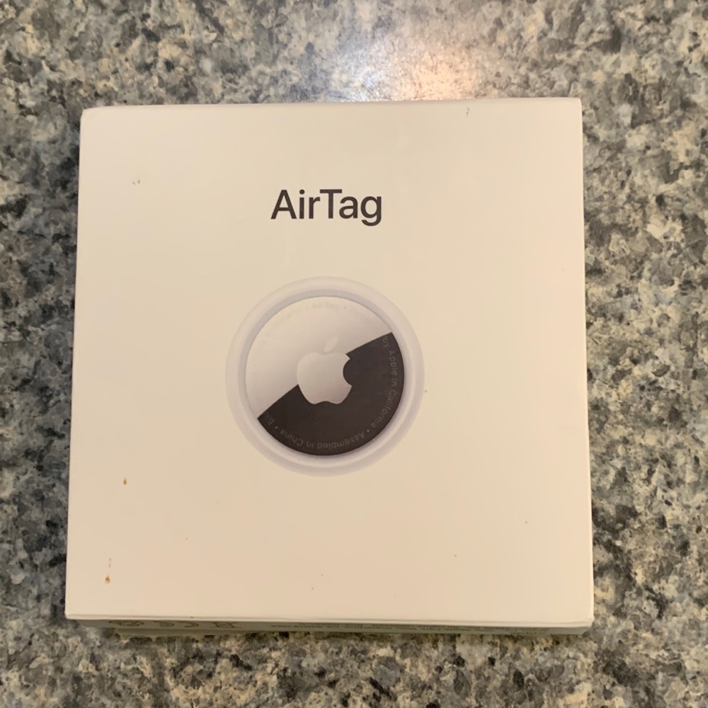 Apple AirTag